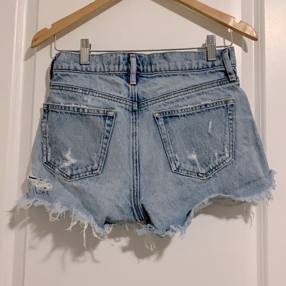 AGOLDE PARKER VINTAGE CUT OFF SHORTS - Picture 4 of 9